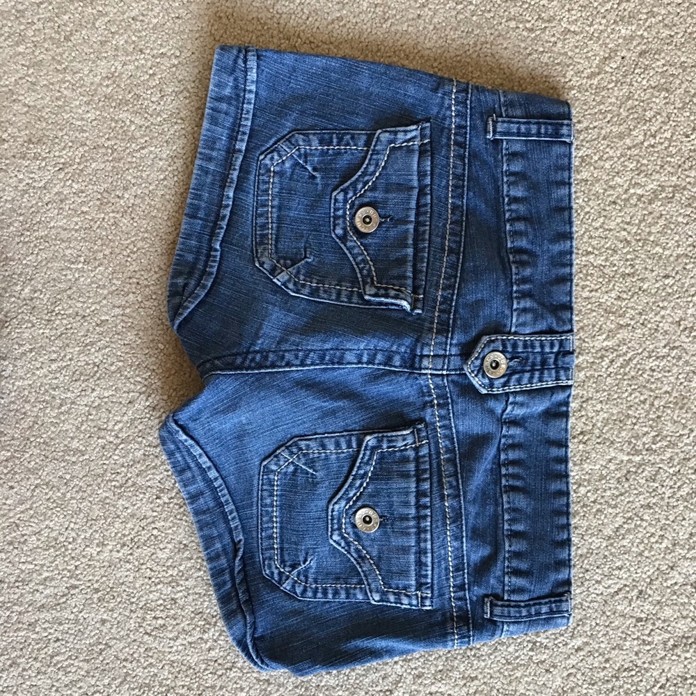 Guess Shorts mid rise
